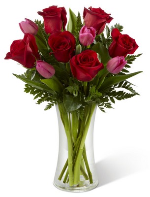 The FTD Love Wonder Bouquet